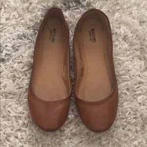 Mossimo flats